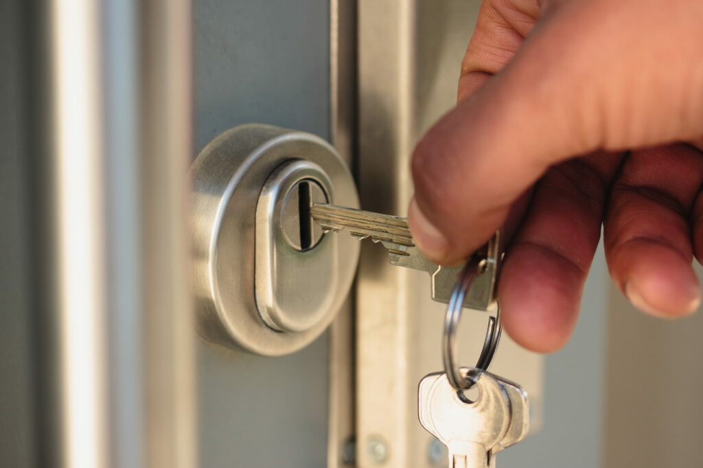 Aufsperrdienst Rastatt – Zuverlässiger 24/7 Aufsperrdienst für Türöffnungen, Schlüsselanfertigungen und Notfallhilfe in Rastatt